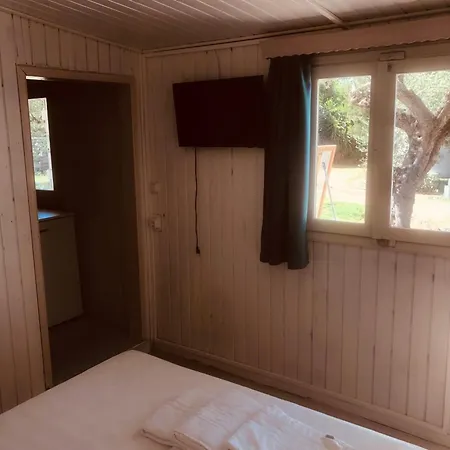 Barreira Beachfront 6 Ferienhaus Kalamata