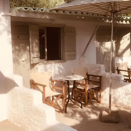 Barreira Beachfront 6 *